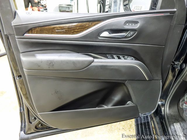 Certified 2023 Cadillac Escalade Sport Platinum w/ LPO, ONYX Package AWD/4WD image 24