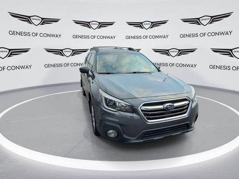 Used 2019 Subaru Outback 2.5i Premium AWD/4WD image 2
