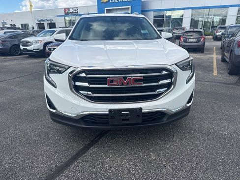 Used 2020 GMC Terrain SLT w/ Preferred Package image 3
