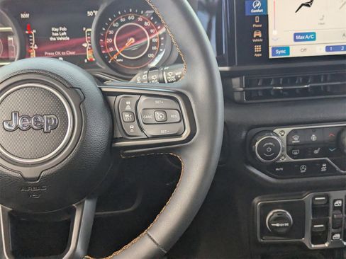 Used 2024 Jeep Wrangler Sport S image 23