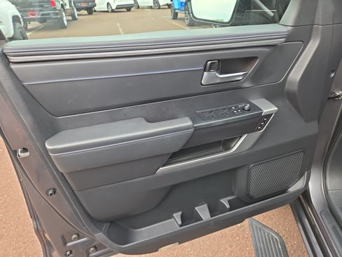 Used 2023 Toyota Tundra Platinum AWD/4WD image 14