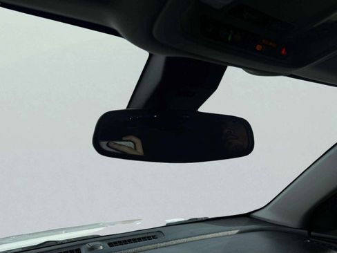 Used 2022 GMC Terrain SLE w/ Driver Convenience Package image 38