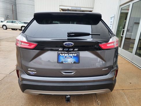 Used 2022 Ford Edge SEL w/ Convenience Package image 7