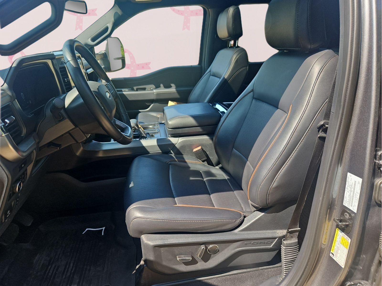 Used 2025 Ford F150 Lariat w/ Equipment Group 502A High AWD/4WD image 25