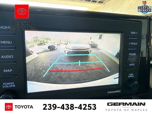 Used 2021 Toyota RAV4 XLE w/ Convenience Package FWD image 15