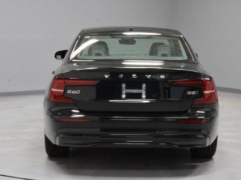 Used 2024 Volvo S60 B5 Plus w/ Climate Package AWD/4WD image 11