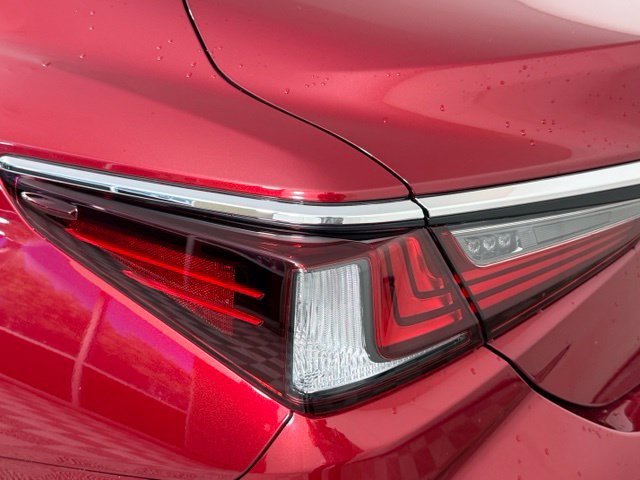 Used 2025 Lexus ES 350 w/ Premium Package FWD image 14