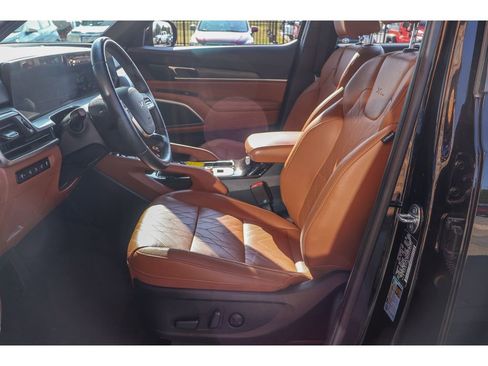 Used 2024 Kia Telluride EX X-Line image 9