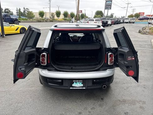 Used 2013 MINI Cooper Clubman FWD image 6