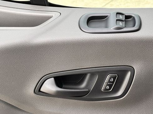 New 2026 Ford Transit 250 148 Medium Roof w/ Load Area Protection Package image 45