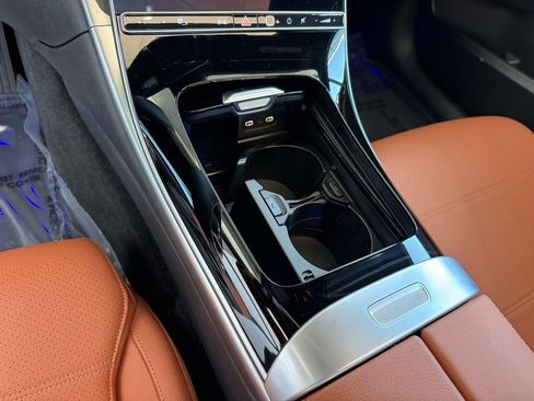 Certified 2025 Mercedes-Benz C 300 Sedan image 14