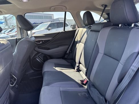 Certified 2025 Subaru Outback Onyx Edition image 28