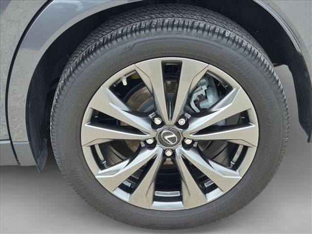 Used 2024 Lexus UX 250h F Sport FWD image 23