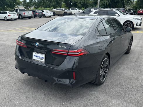 Certified 2024 BMW 530i xDrive w/ M Sport Package AWD/4WD image 10