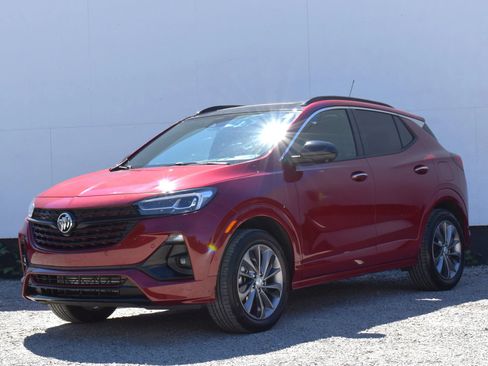Used 2020 Buick Encore GX Essence w/ Experience Buick Package AWD/4WD image 38