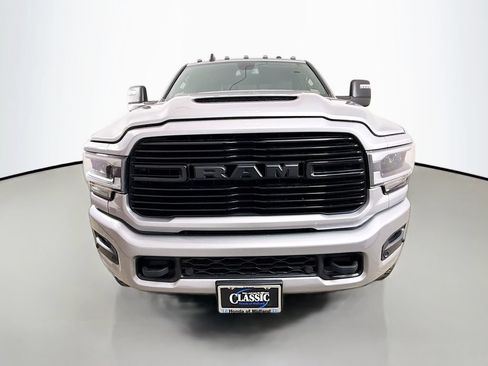 Used 2023 RAM 2500 Laramie w/ Night Edition AWD/4WD image 2