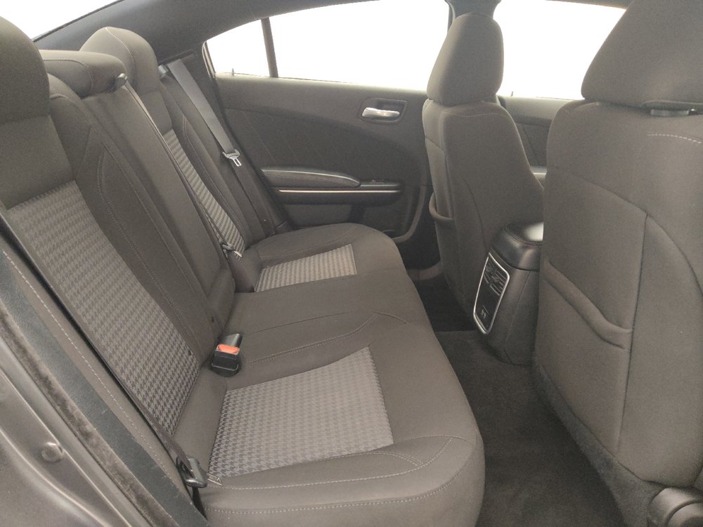 Used 2023 Dodge Charger SXT RWD image 19