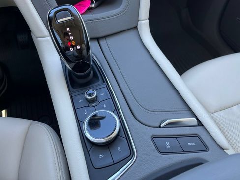 Used 2020 Cadillac XT6 Premium Luxury FWD image 15