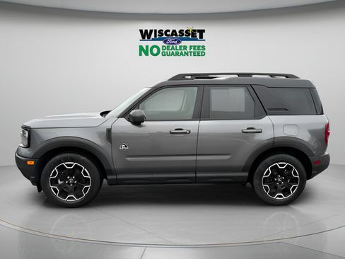 Certified 2025 Ford Bronco Sport Outer Banks w/ Outer Banks Tech Package+ AWD/4WD image 2