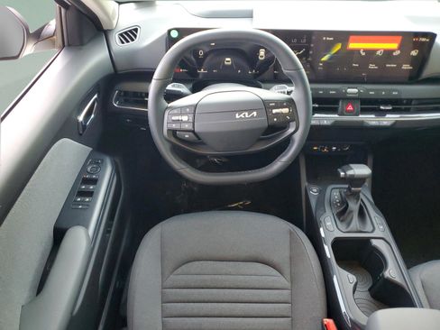 New 2025 Kia K4 EX FWD image 25