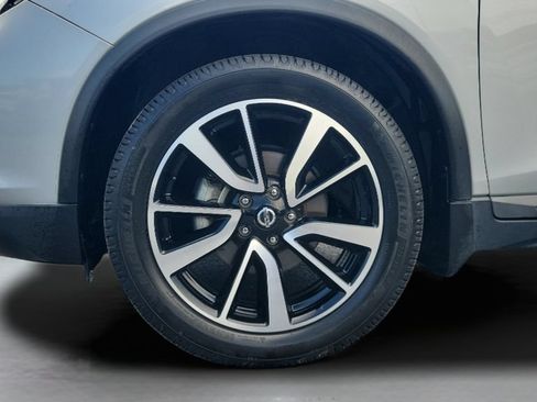 Used 2020 Nissan Rogue SL FWD image 27