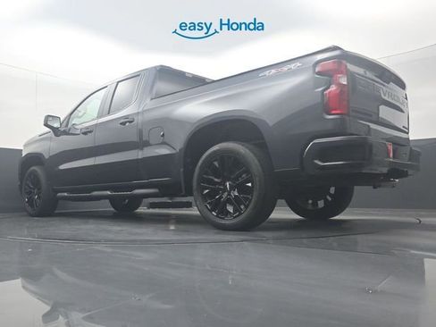 Used 2020 Chevrolet Silverado 1500 Custom w/ Custom Value Package AWD/4WD image 30