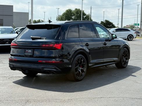 New 2026 Audi SQ7 Prestige image 6