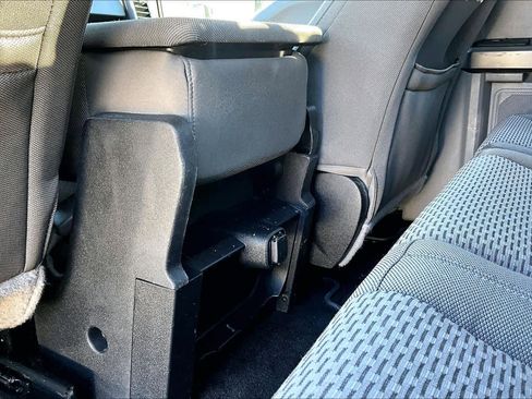 Used 2015 Ford F150 XLT w/ Equipment Group 302A Luxury image 35