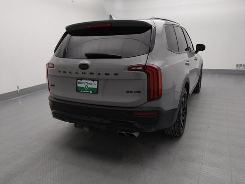 Used 2021 Kia Telluride EX w/ EX Premium Package image 7
