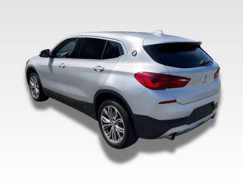Used 2018 BMW X2 sDrive28i w/ Convenience Package FWD image 4