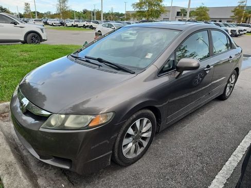 Used 2010 Honda Civic EX image 3