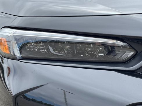 Certified 2025 Honda Civic Sport image 11