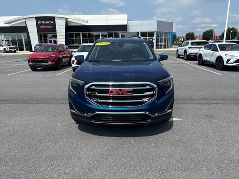 Certified 2020 GMC Terrain SLT w/ Preferred Package AWD/4WD image 2