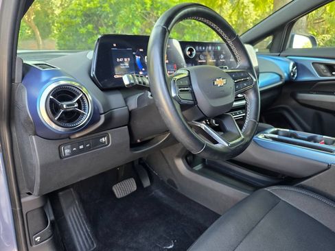 Certified 2024 Chevrolet Equinox EV LT w/ LPO, Blackout Package FWD image 13