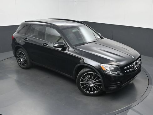 Used 2016 Mercedes-Benz GLC 300 image 27