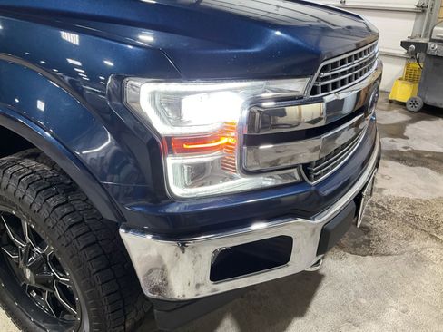 Used 2018 Ford F150 Lariat w/ Equipment Group 502A Luxury image 20