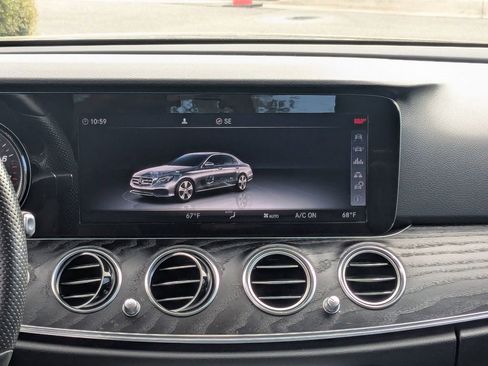 Used 2018 Mercedes-Benz E 300 image 5