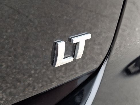 Certified 2023 Chevrolet Equinox LT FWD image 33