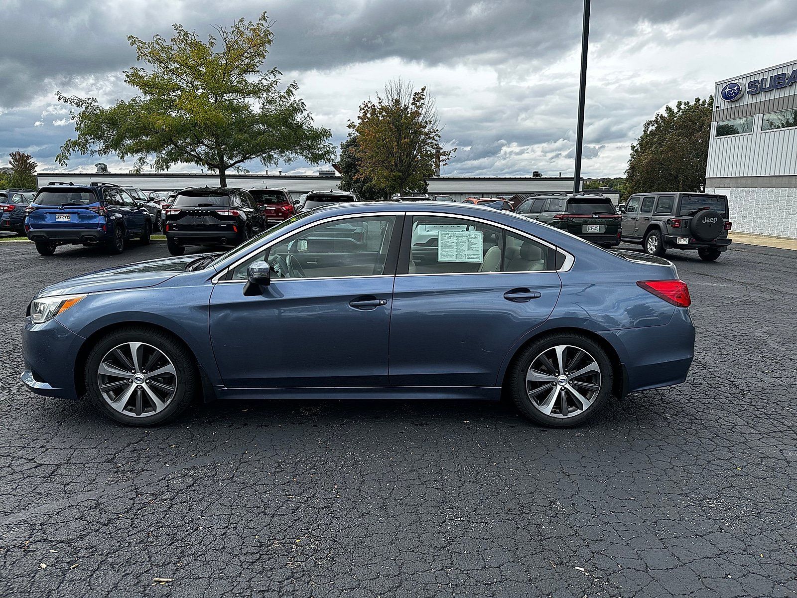 Used 2016 Subaru Legacy 3.6R Limited AWD/4WD image 6