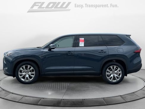New 2026 Toyota Grand Highlander Limited FWD image 4