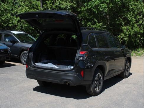 New 2026 Subaru Forester Premium AWD/4WD image 25
