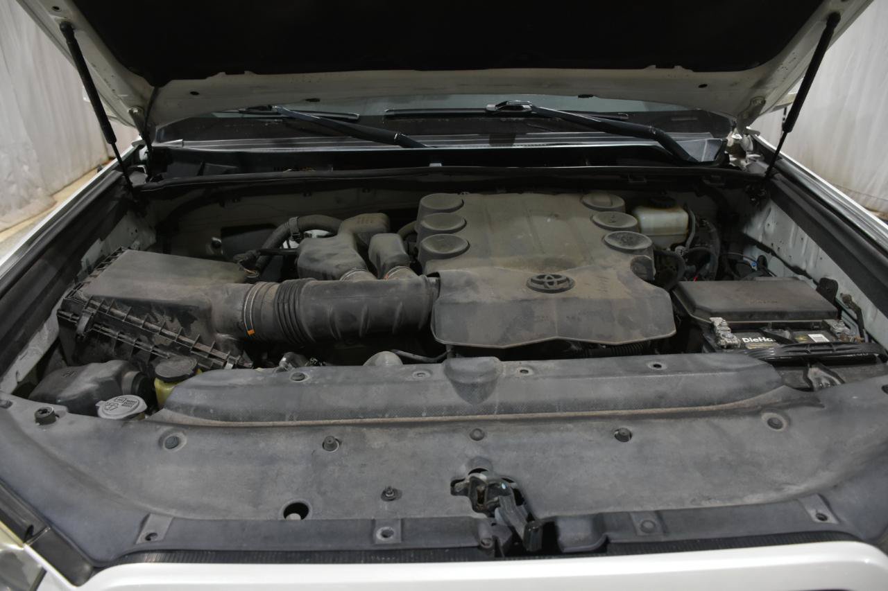 Used 2013 Toyota 4Runner Limited RWD image 25