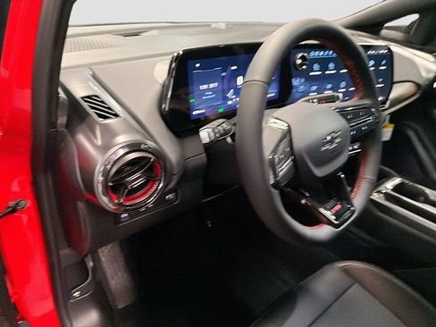 New 2026 Chevrolet Equinox EV RS image 10