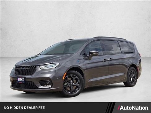 Used 2021 Chrysler Pacifica Limited w/ Uconnect Theater Family Group FWD image 1