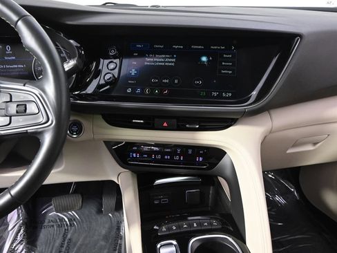 Used 2023 Buick Envision Avenir AWD/4WD image 27