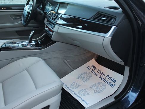 Used 2012 BMW 528i xDrive 528i xDrive Sedan 4D image 17