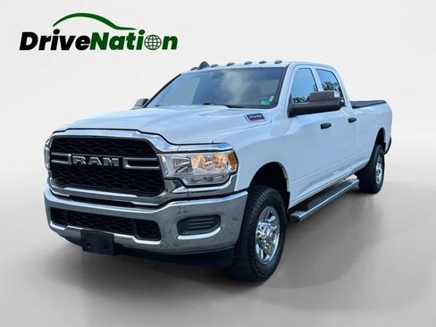 Used 2022 RAM 2500 Tradesman w/ Chrome Appearance Group AWD/4WD image 1