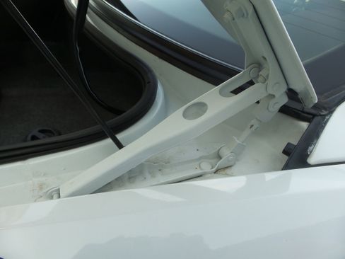 Used 1995 Buick Riviera Coupe image 34