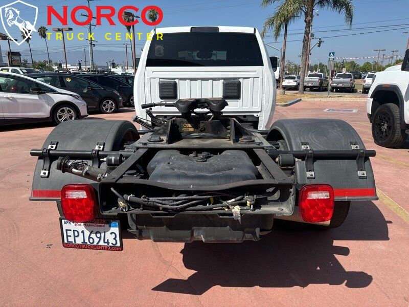 Used 2022 RAM 3500 Tradesman w/ Chrome Appearance Group AWD/4WD image 7