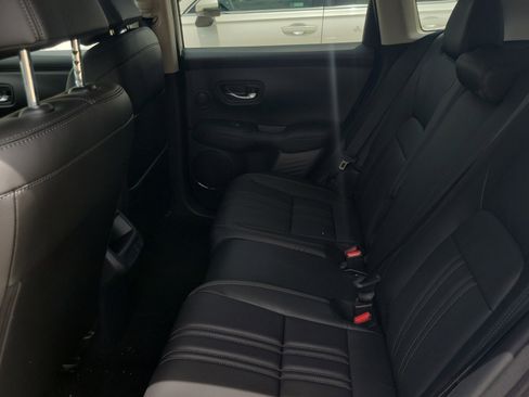 New 2026 Honda HR-V EX-L image 9